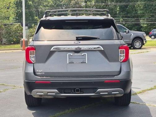 Gray Metallic 2023 Ford Explorer XLT