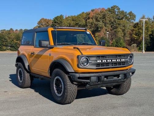 2021 Ford Bronco BLACK DIAMOND