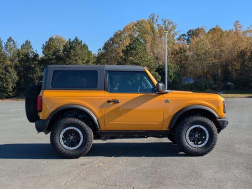 2021 Ford Bronco BLACK DIAMOND