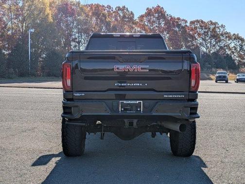 2023 GMC Sierra 2500 Denali