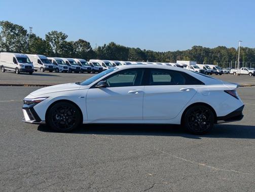 2024 Hyundai ELANTRA N LINE