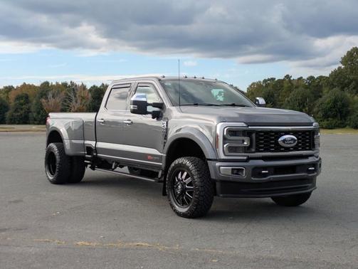 2024 Ford F-450 PLATINUM DRW