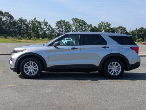 2021 Ford Explorer BASE