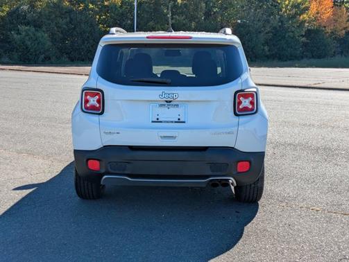 2018 Jeep Renegade LIMITED
