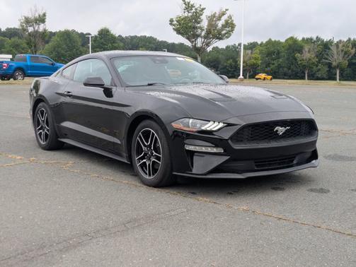 2021 Ford Mustang ECOBOOST