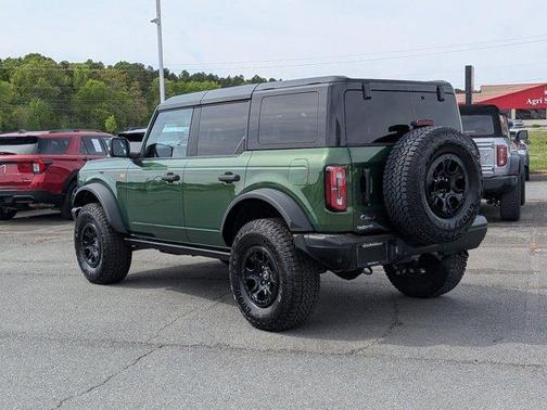 Green Metallic 2025 Ford Bronco Badlands