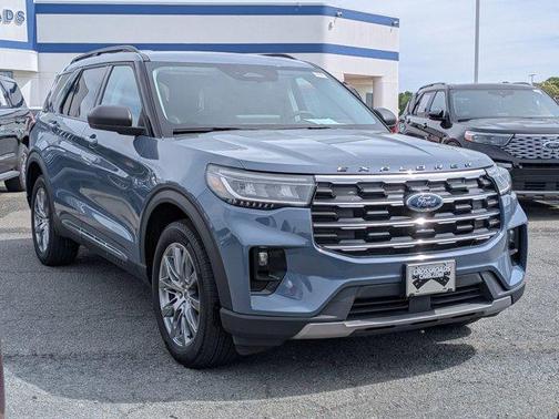 Vapor Blue 2025 Ford Explorer Active