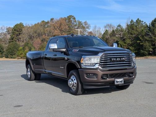 2024 RAM 3500 LONGHORN