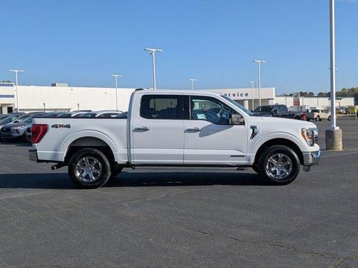 Oxford White 2023 Ford F-150 XLT