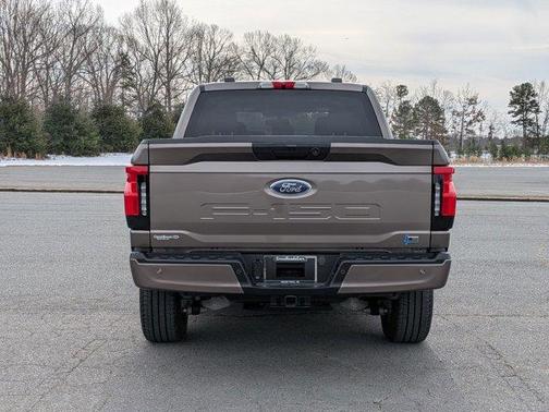 2023 Ford F-150 Lightning XLT