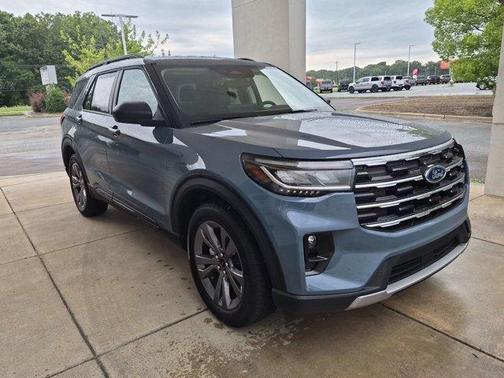 Vapor Blue 2026 Ford Explorer Active
