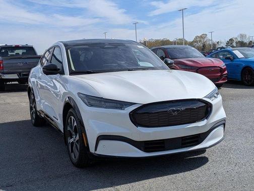 White Metallic 2022 Ford Mustang Mach-E Premium