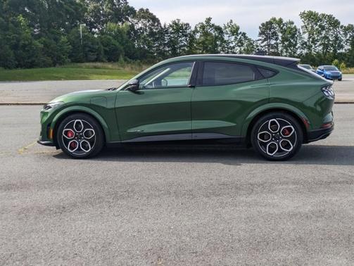 2024 Ford Mustang Mach-E GT