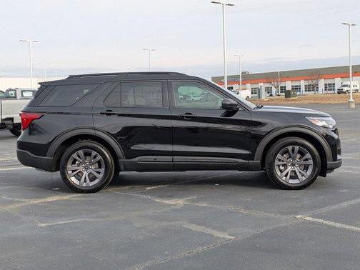 Black Metallic 2026 Ford Explorer Active