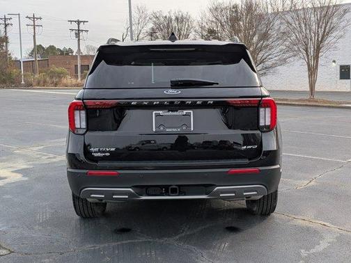 Black Metallic 2026 Ford Explorer Active