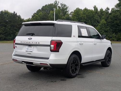 2023 Ford Expedition TIMBERLINE
