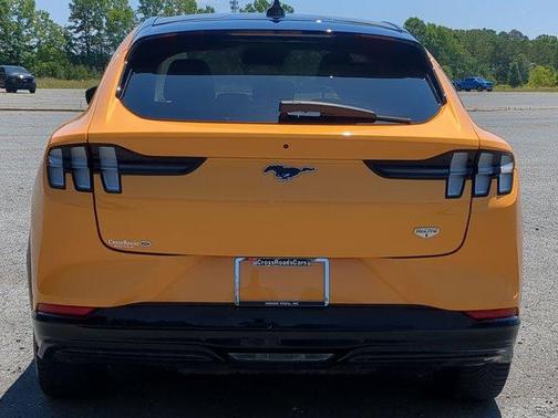 Cyber Orange Metallic Tricoat 2023 Ford Mustang Mach-E California Route 1