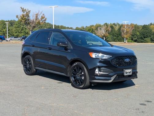 2022 Ford Edge ST-LINE