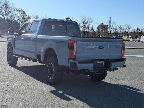 2026 Ford F-350 Lariat Super Duty