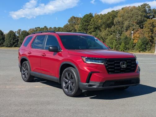 2025 Honda Pilot SPORT