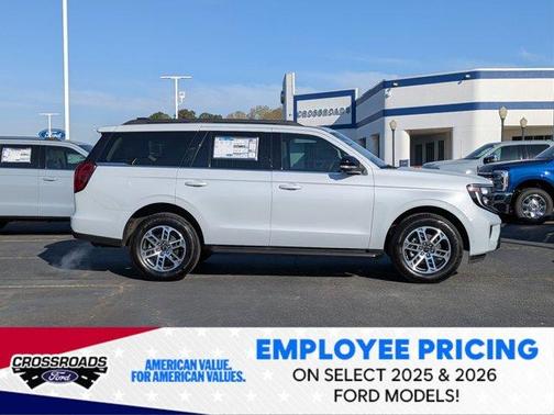 Silver Metallic 2025 Ford Expedition Active