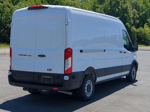 Oxford White 2026 Ford Transit-250 148 WB Medium Roof Cargo