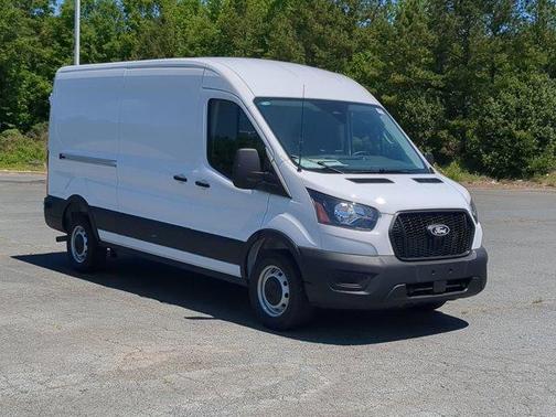 Oxford White 2026 Ford Transit-250 148 WB Medium Roof Cargo