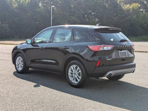2022 Ford Escape S