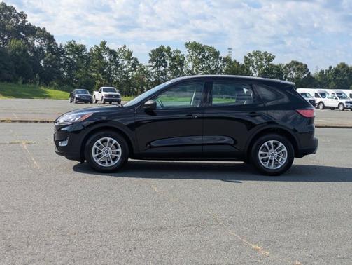 2022 Ford Escape S