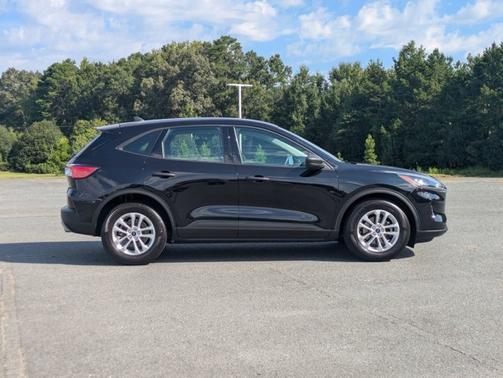 2022 Ford Escape S