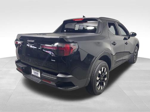 2025 Hyundai SANTA CRUZ SEL Activity