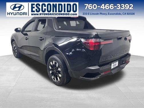 2025 Hyundai SANTA CRUZ SEL Activity