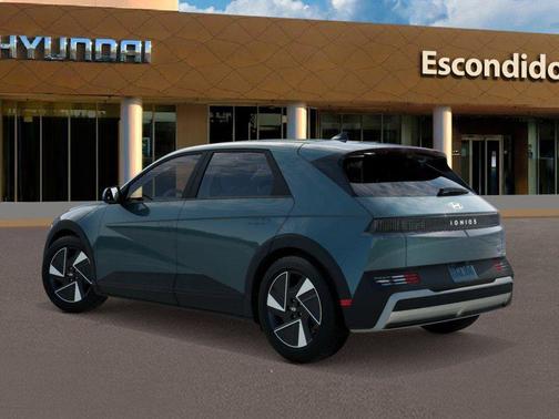 2026 Hyundai IONIQ 5 SE