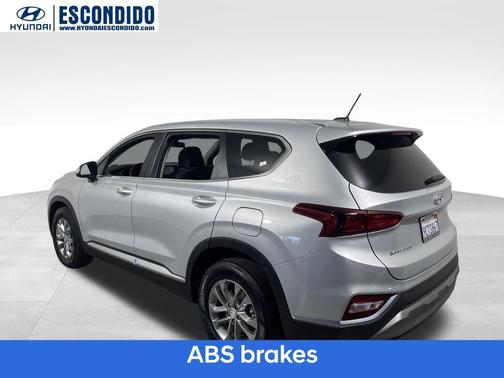 2019 Hyundai SANTA FE SE 2.4