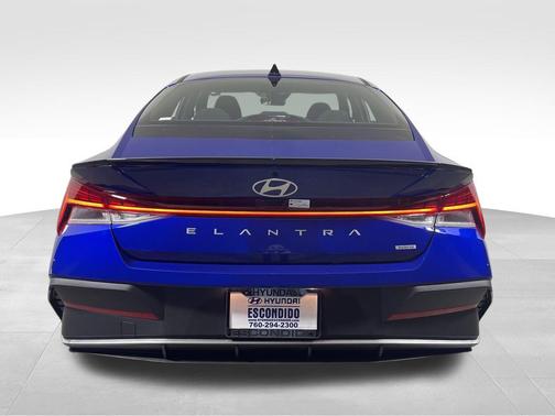 2025 Hyundai ELANTRA Sport