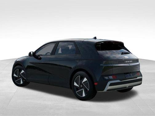 2025 Hyundai IONIQ 5 SE