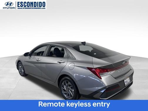 2024 Hyundai ELANTRA HEV Blue