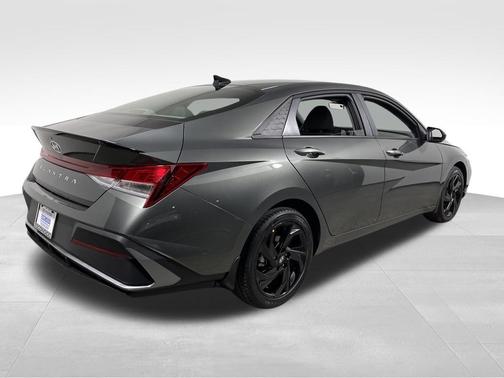 2026 Hyundai ELANTRA Sport