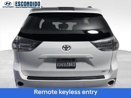 2018 Toyota Sienna SE