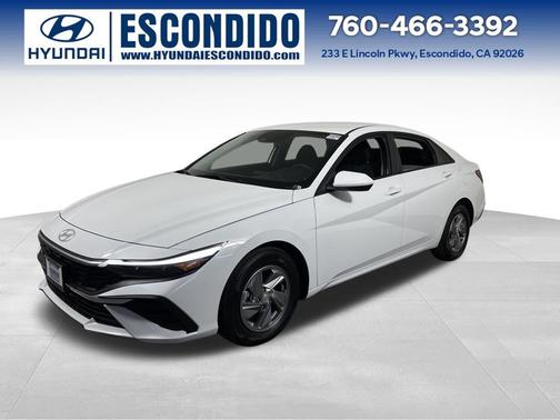 2026 Hyundai ELANTRA SE