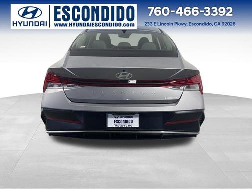 2025 Hyundai ELANTRA Limited