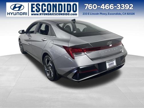 2025 Hyundai ELANTRA Limited