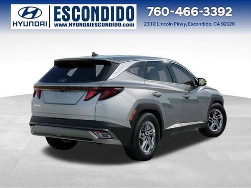 2026 Hyundai TUCSON SE