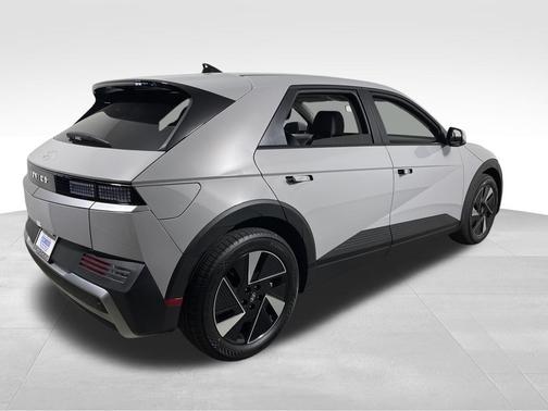 2026 Hyundai IONIQ 5 SE