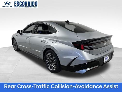 2024 Hyundai SONATA Hybrid Limited