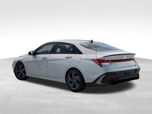 2026 Hyundai ELANTRA Sport