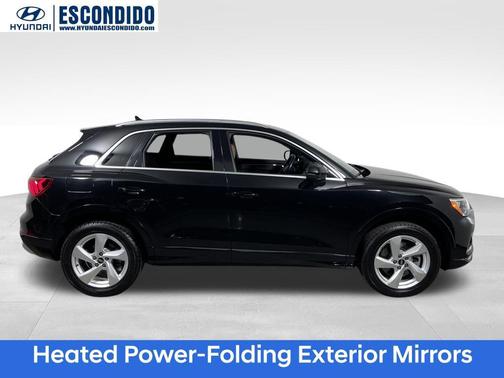 2022 Audi Q3 40 Premium