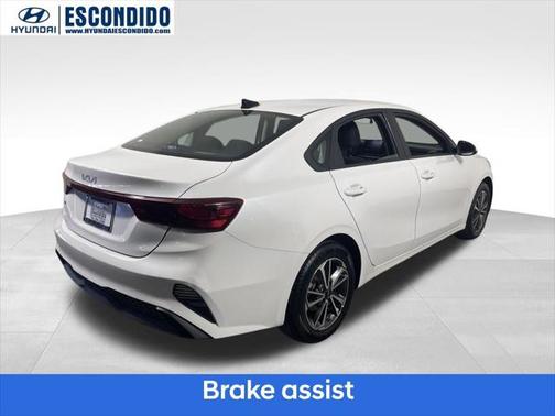 2022 Kia Forte LXS