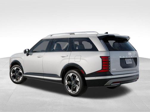 Creamy White Pearl 2026 Hyundai Palisade Hybrid Limited