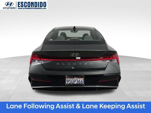 2025 Hyundai ELANTRA SEL